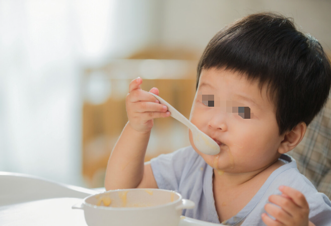 六个月宝宝补铁的辅食，营养与健康的完美结合